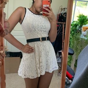 Monteau White Flowy Lace Mini Dress